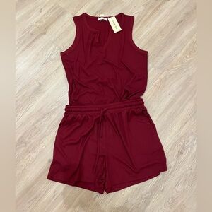 Chic Red Textured Sleeveless Set